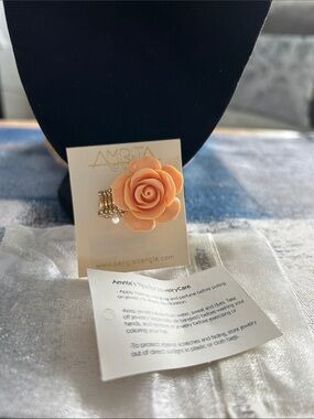 Peach Versailles Floral Rose Stretch Ring